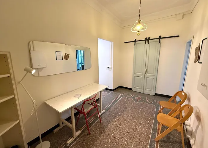 Vintage Retreat Near Brignole Station