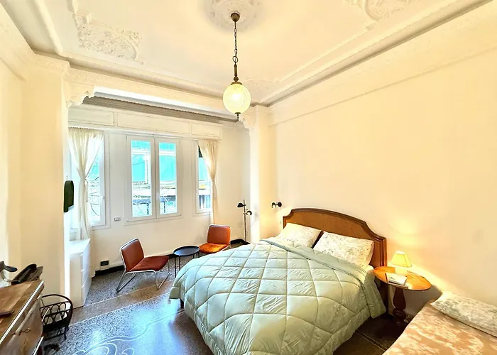 Гостевой дом Vintage Retreat Near Brignole Station Генуя
