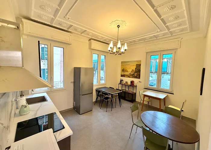 Gasthuis Vintage Retreat Near Brignole Station