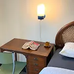 Vintage Retreat Near Brignole Station بيت ضيافة 3*