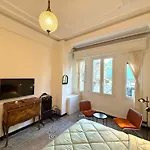 Vintage Retreat Near Brignole Station 3* جنوة