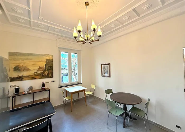 Pensionat Vintage Retreat Near Brignole Station