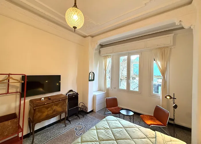 Vintage Retreat Near Brignole Station 3* Genua